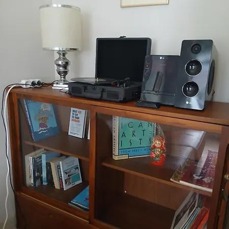 Apartament Urban Maghin